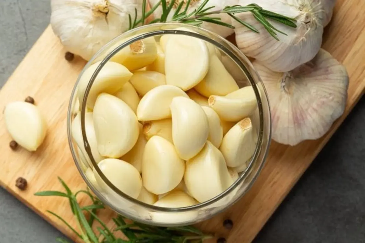 Fresh garlic